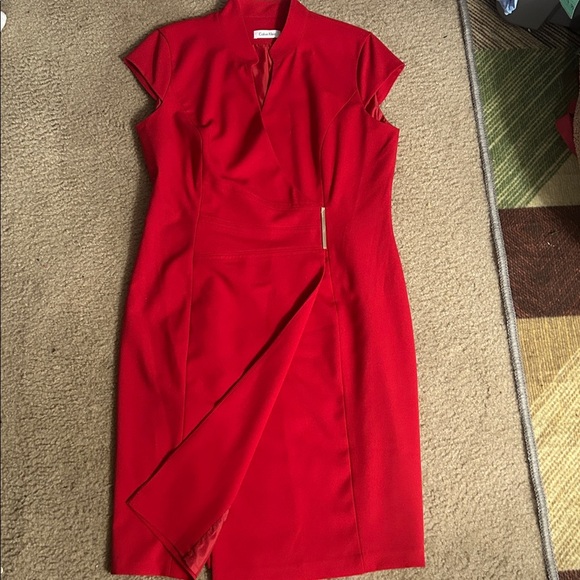 Calvin Klein Red Wrap Dress with Gold Insignia SZ 12 - Picture 4 of 9